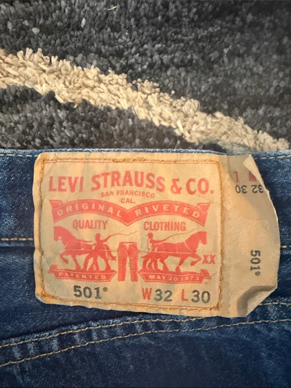 Levis classic straight
